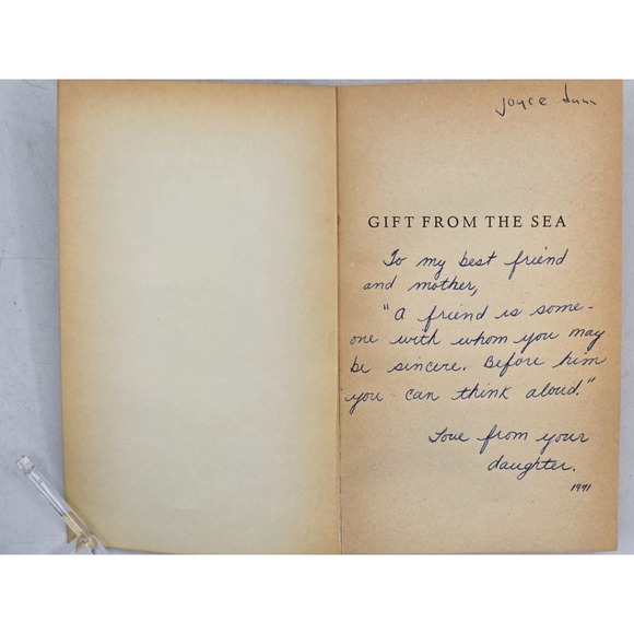 Gift from the Sea by Anne Morrow Lindbergh - Vintage Books 1955 - Picture 8 of 11